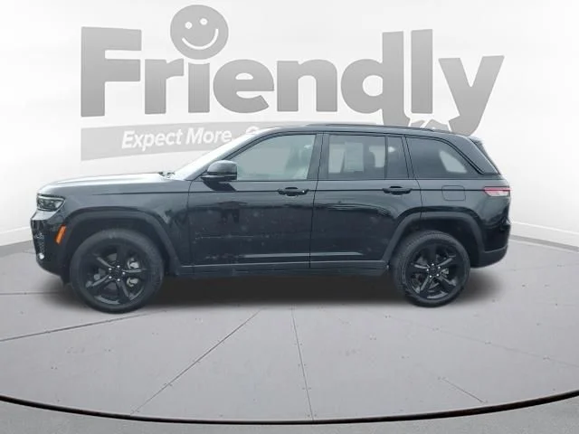 Used 2025 Black Jeep Limited image 2