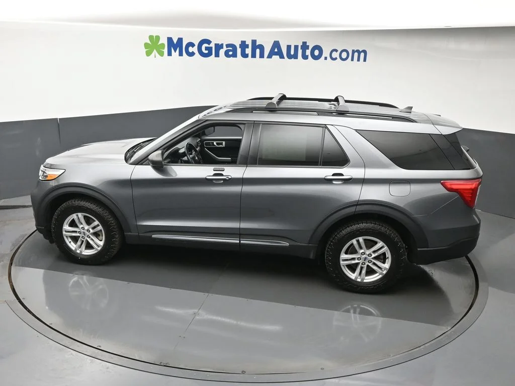 Used 2023 Gray Ford XLT image 25