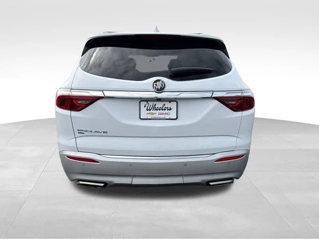 Used 2023 (Includes Satin Nickel lower exterior accent color.) Buick Essence image 4