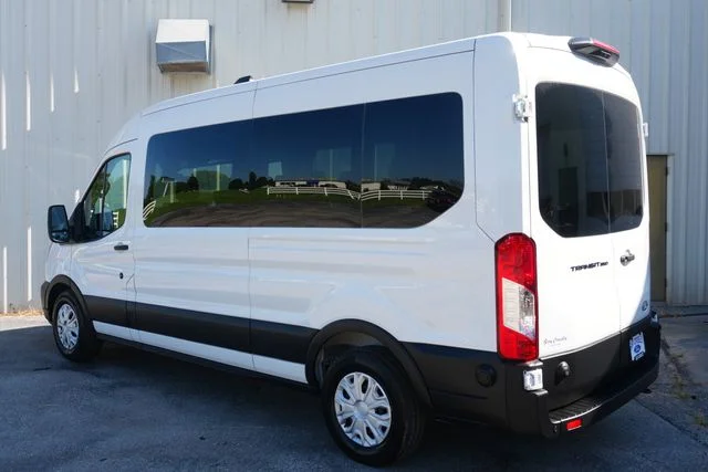 New 2026 Oxford White Ford Passenger Van XL image 5