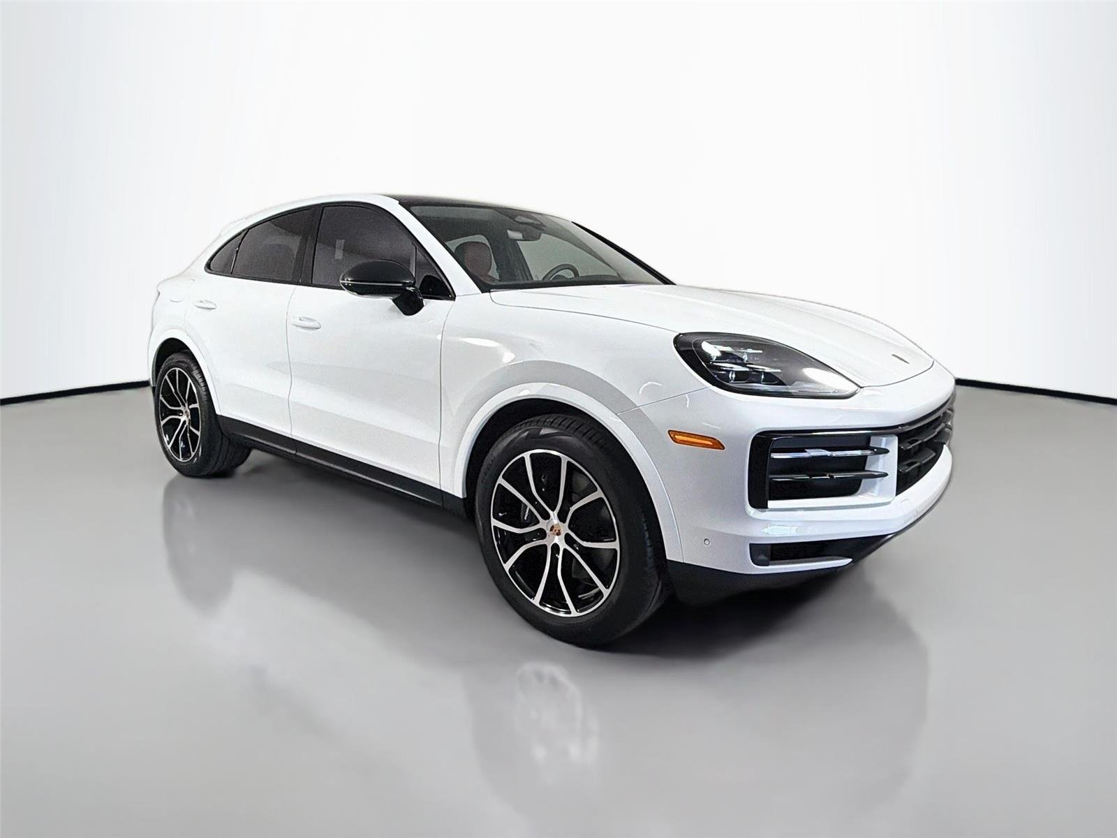New 2026 White Porsche Coupe image 9