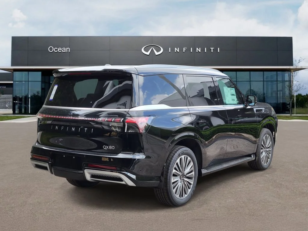 New 2027 Black INFINITI LUXE image 3
