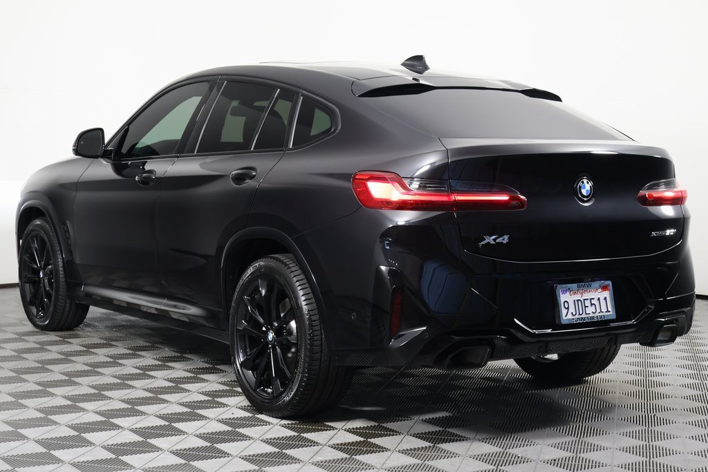 Used 2024 Black Sapphire Metallic BMW xDrive30i image 6