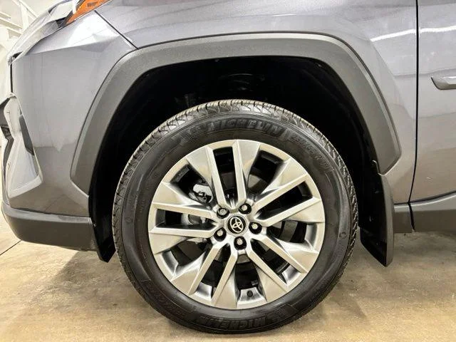 Certified Used 2025 MAGNETIC GRAY MET. Toyota  image 10