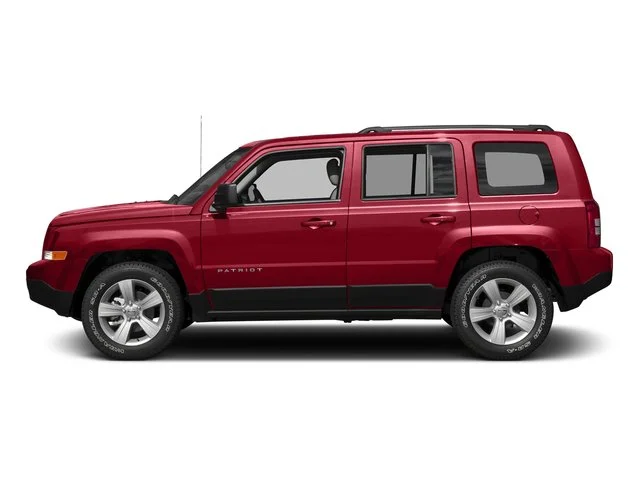 Used 2017 Redline 2 Coat Pearl Jeep Sport image 3