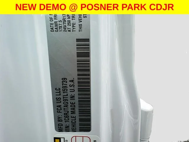 New 2026 Bright White Clear-Coat Exterior Paint Jeep Sport image 31