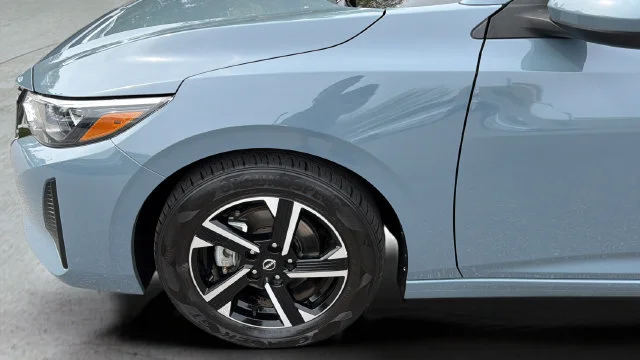 Used 2025  Nissan SV image 37