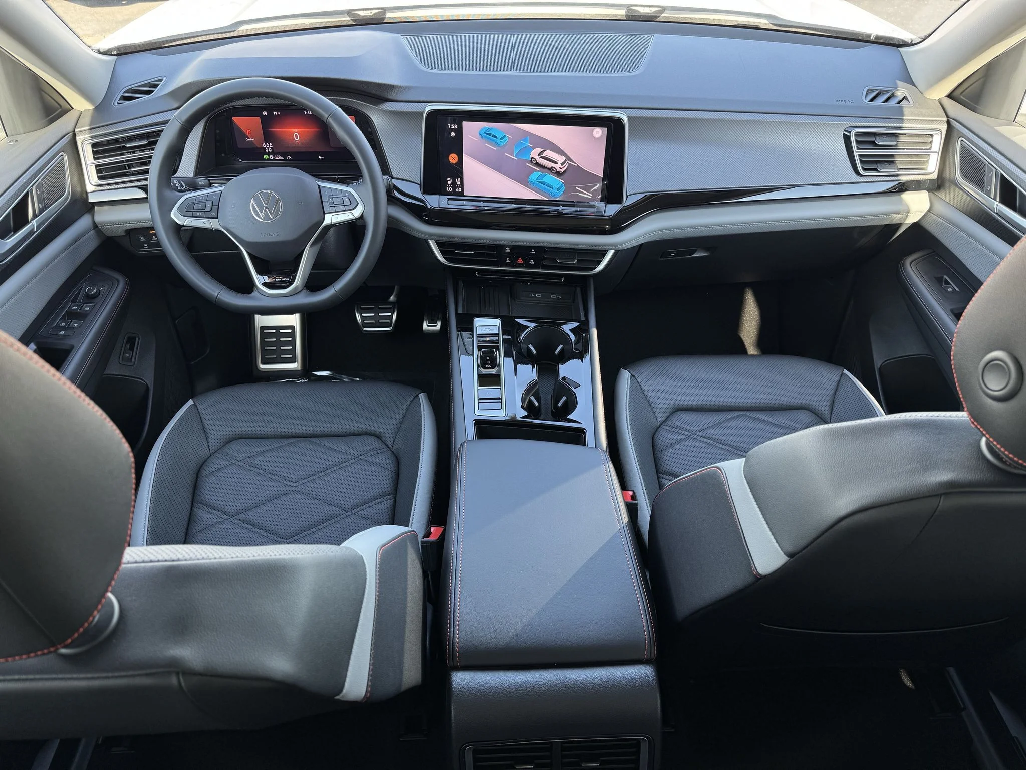 New 2026 Opal White Pearl Volkswagen 2.0T Peak Edition image 29