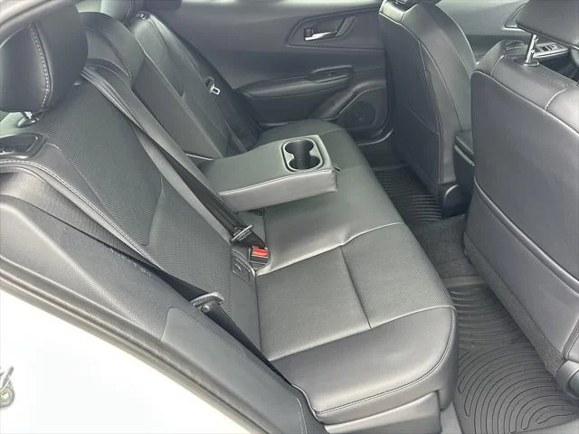 Certified Used 2026 WIND CHILL PEARL Toyota  image 15