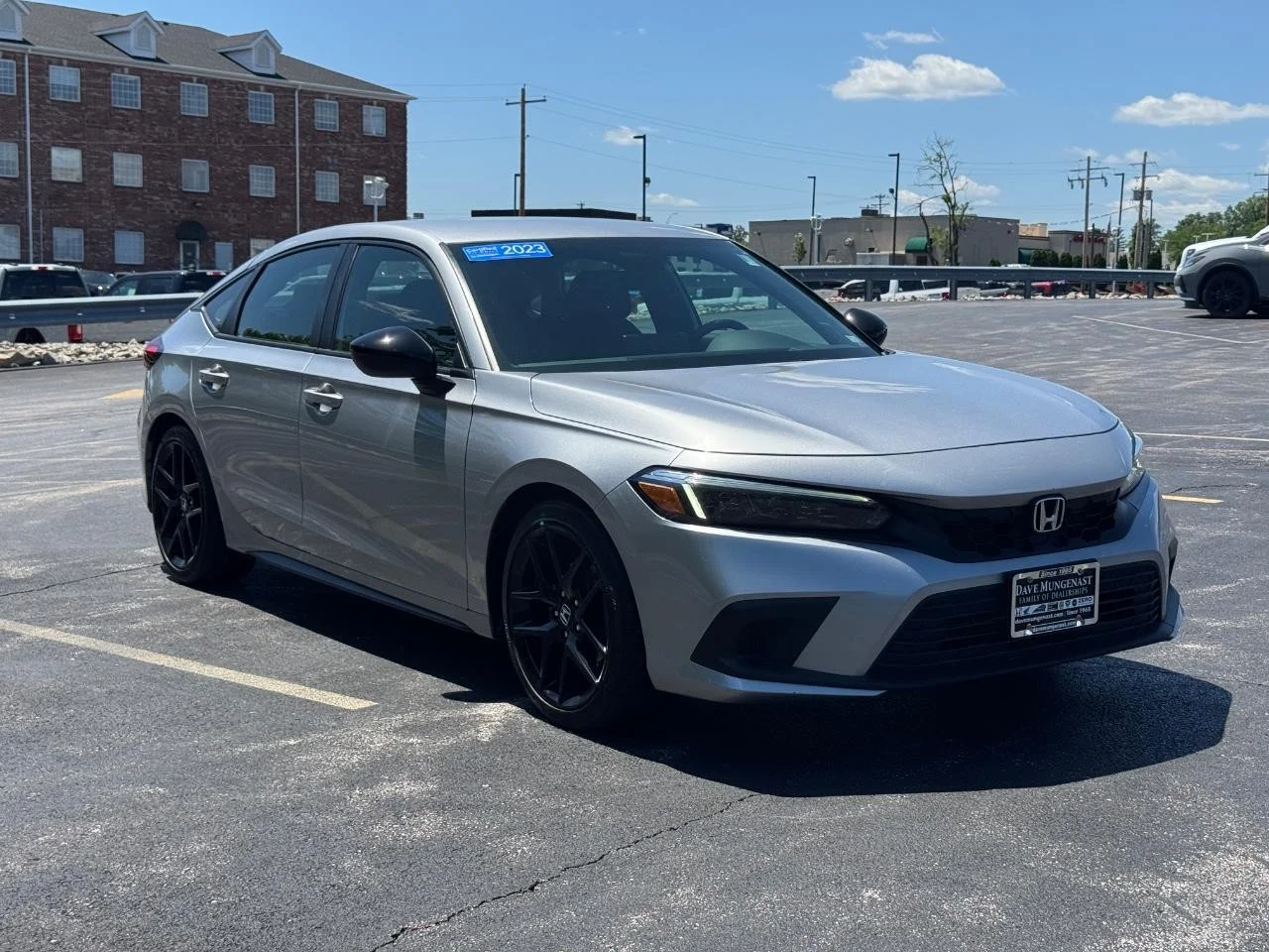 2023 Honda Civic Hatchback Sport - Photo 2