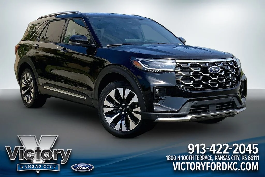 New 2026 Black Ford Platinum image 1