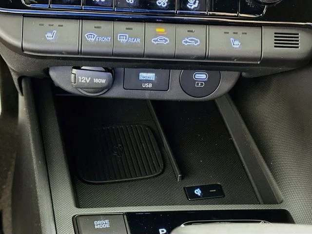 New 2026 Hyundai ELANTRA SEL Sport