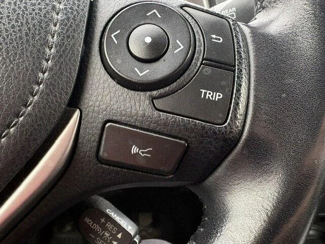Used 2017 Black Sand Pearl Toyota XLE image 20