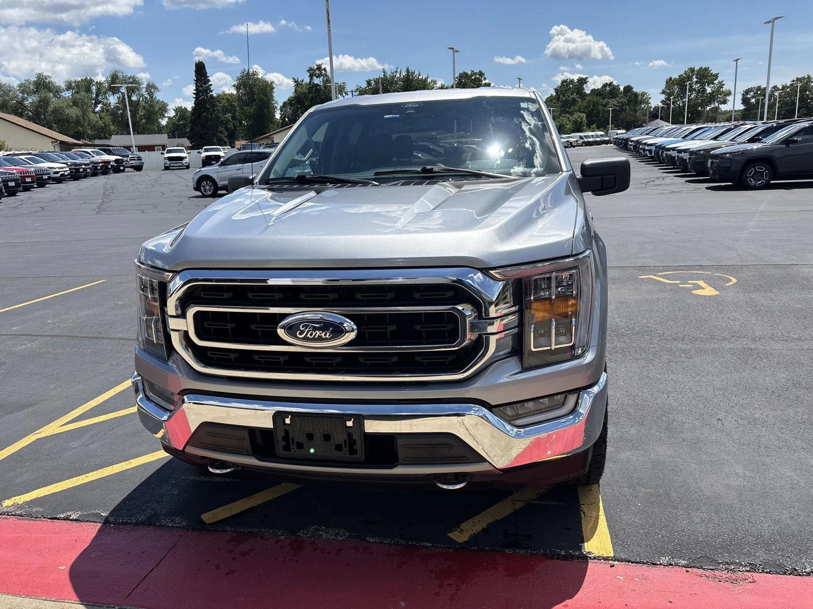 Used 2021 Iconic Silver Metallic Ford XLT image 2