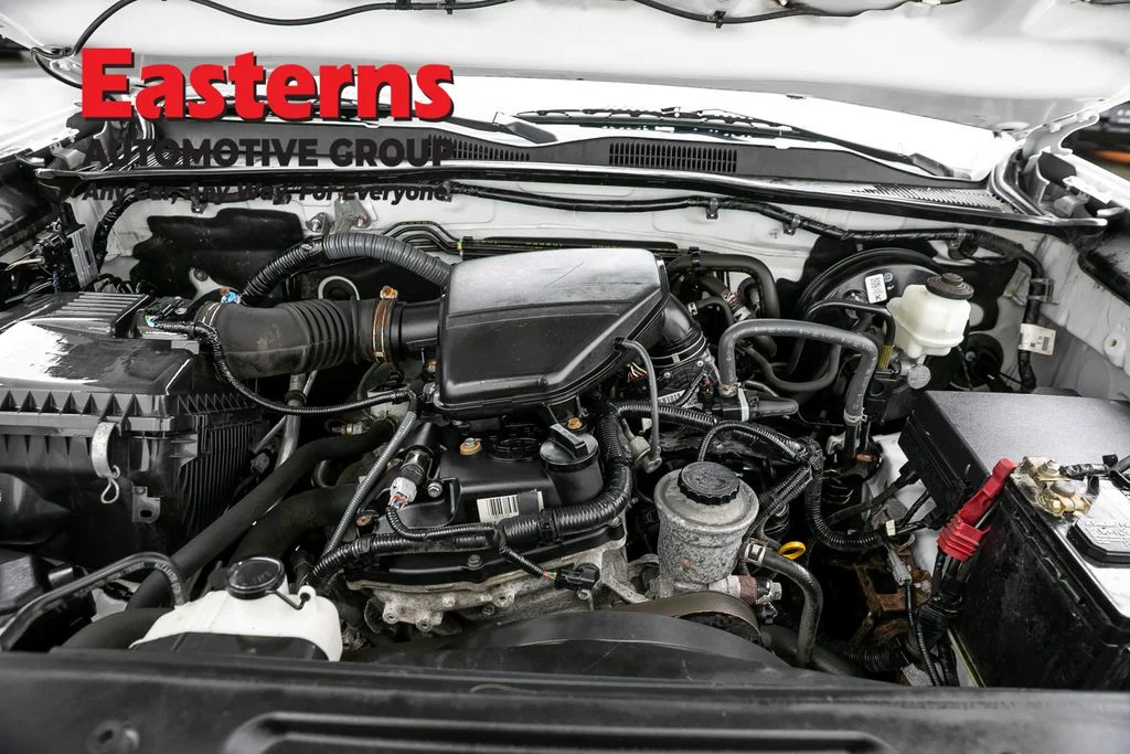 Used 2020 White Toyota SR image 7