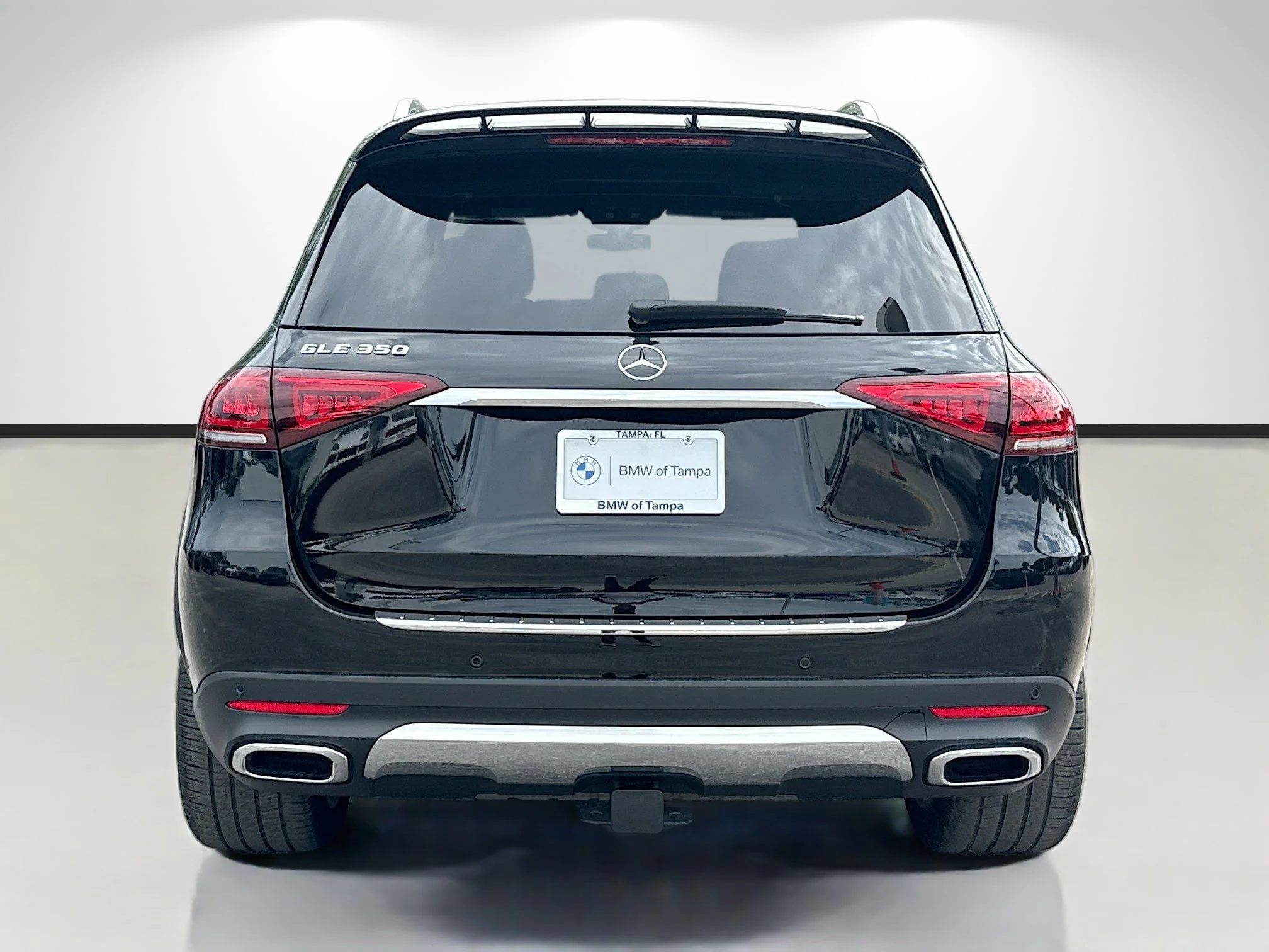 Used 2022 Black Mercedes-Benz GLE 350 image 4