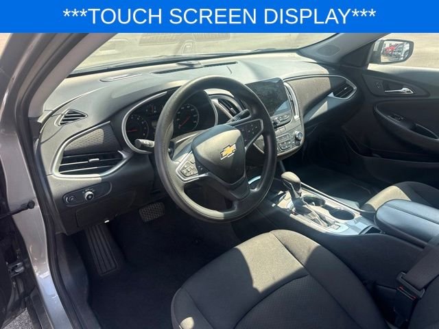 Used 2023 Gray Chevrolet LT image 8