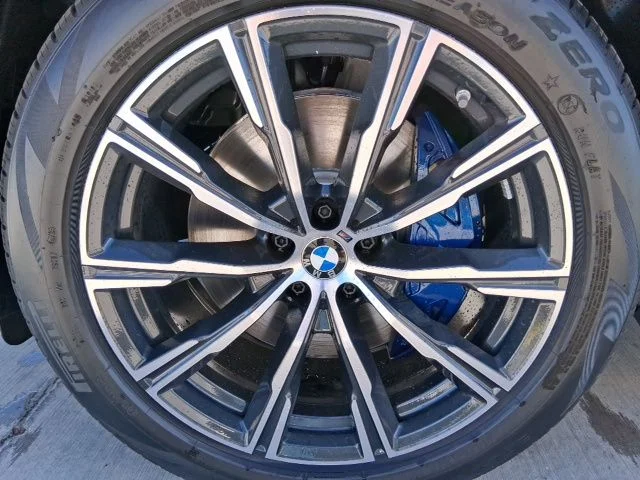 New 2026 Skyscraper Grey Metallic BMW xDrive40i image 21