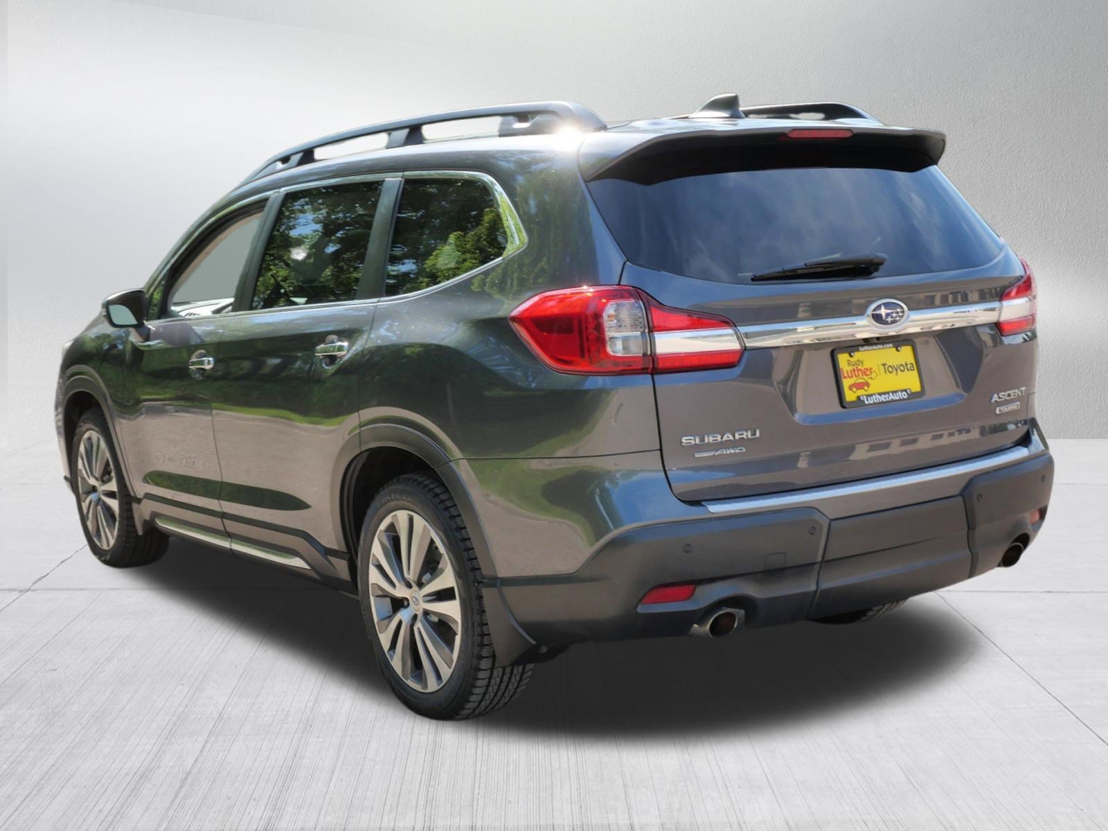 Used 2019 Magnetite Gray Metallic Subaru Touring image 5