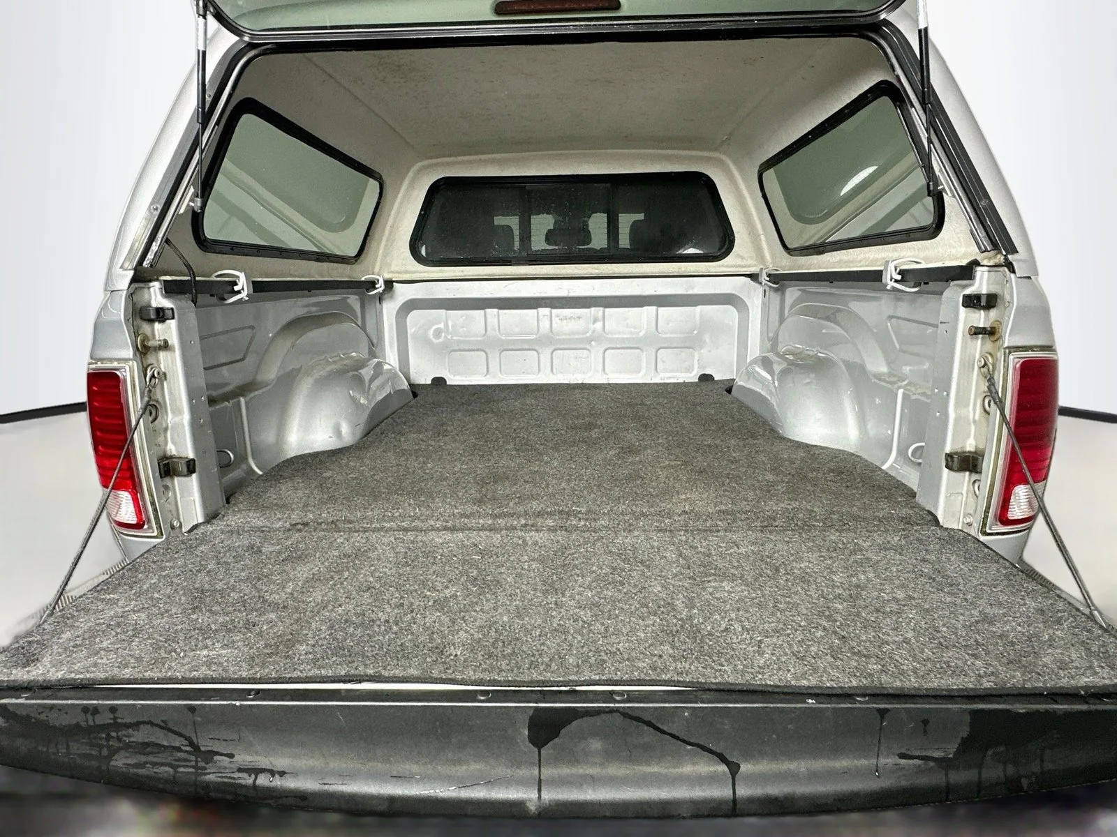Used 2015  Ram Laramie image 29