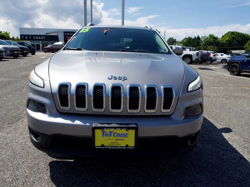 Used 2015 Jeep Cherokee Latitude with VIN 1C4PJMCB1FW767958 for sale in Manasquan, NJ