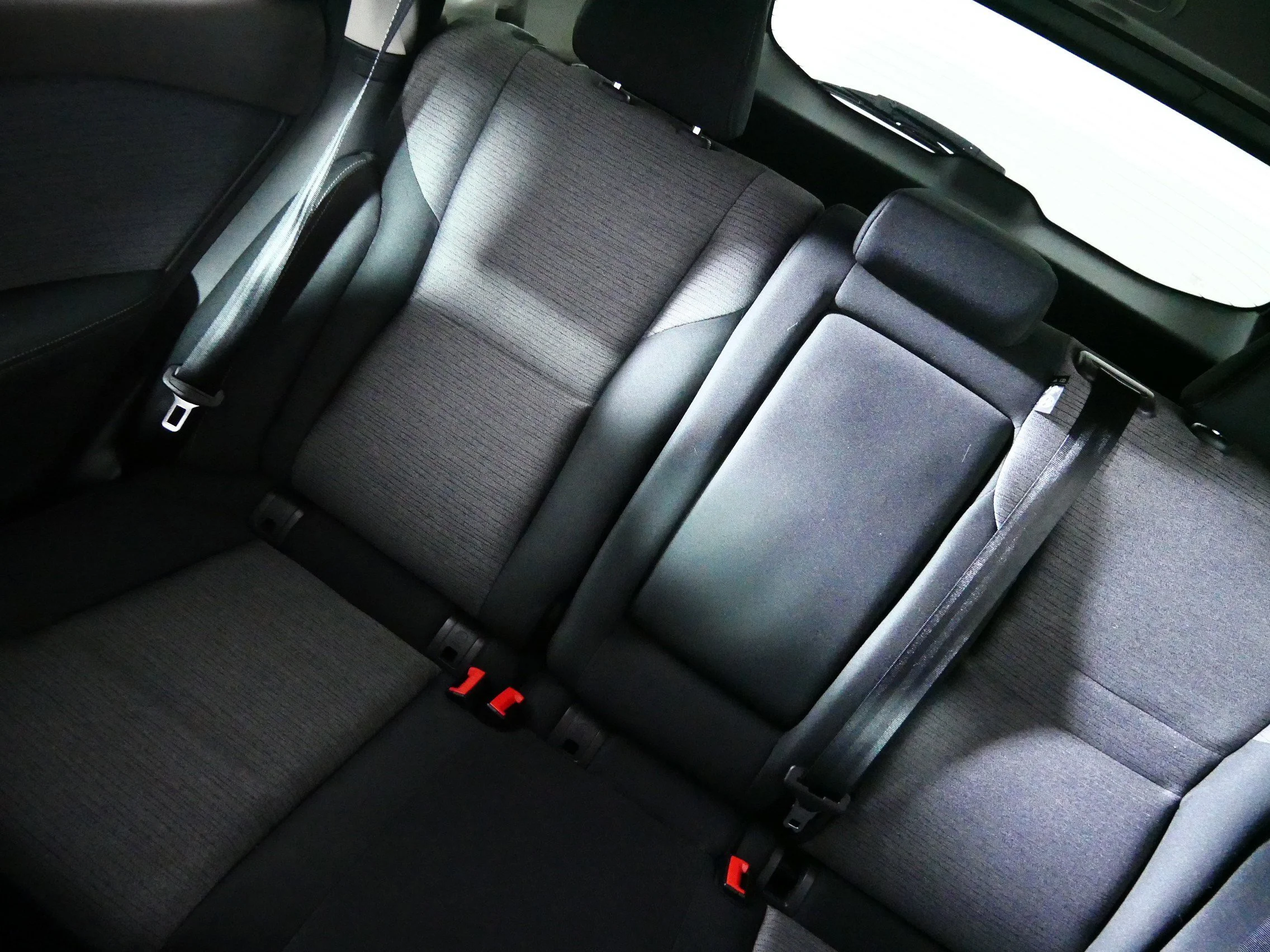 Used 2022 Gun Metallic Nissan SV image 12