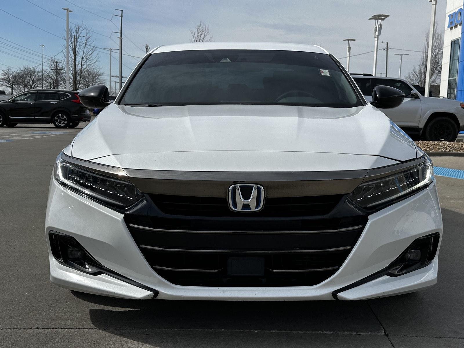 Used 2022 Honda Accord Hybrid Sport with VIN 1HGCV3F25NA028789 for sale in Kansas City