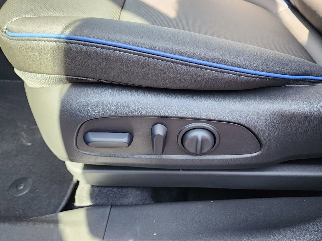 2026 Buick Encore GX Sport Touring - Photo 17