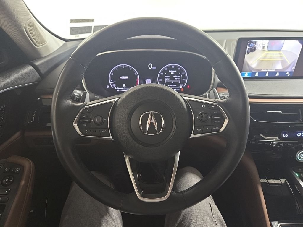 Used 2023 Liquid Carbon Metallic Acura Technology image 13