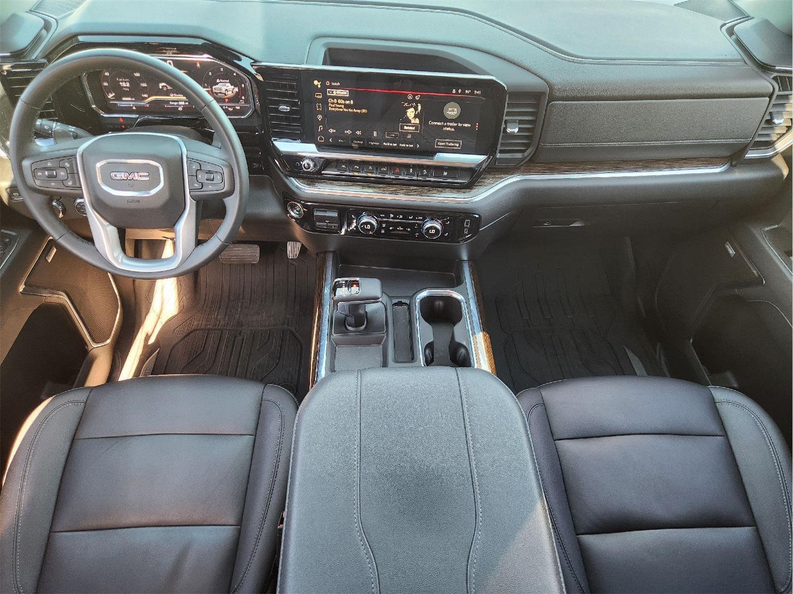 2024 GMC Sierra 1500 photo 24 of 31