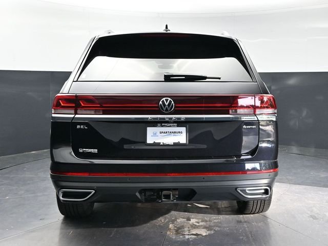 Used 2025  Volkswagen 2.0T SEL image 6
