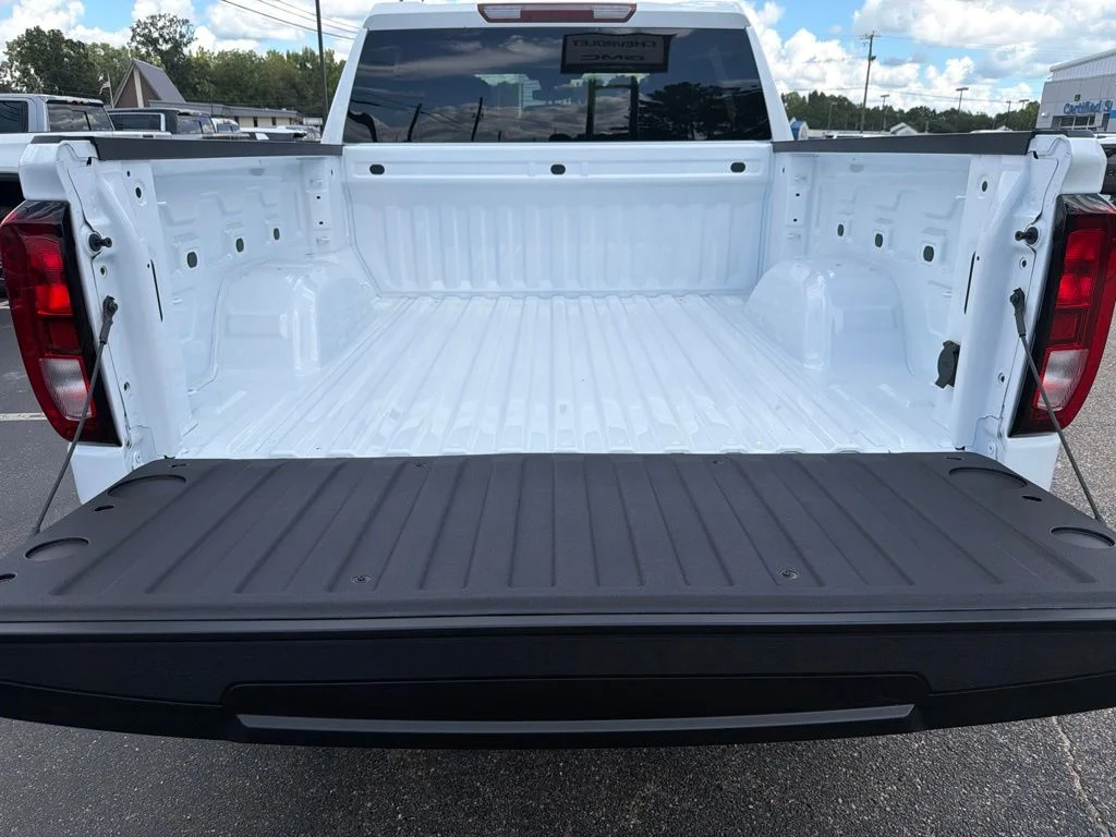 New 2026 Summit White GMC Pro image 9