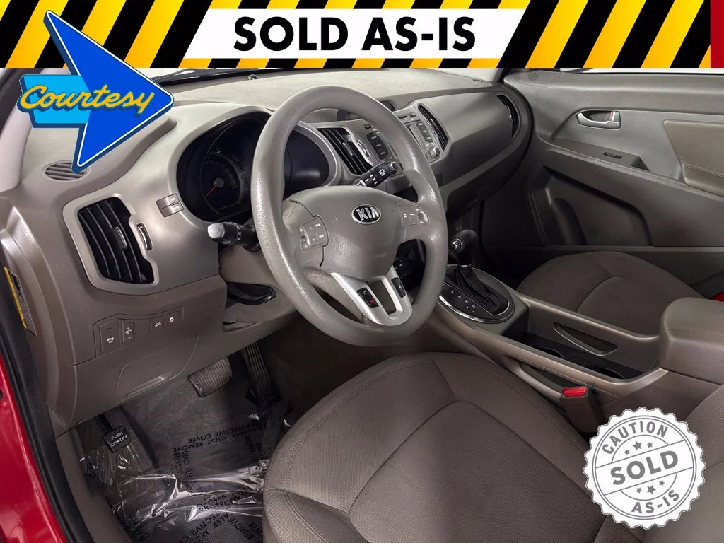 Used 2013 Red Kia LX image 16