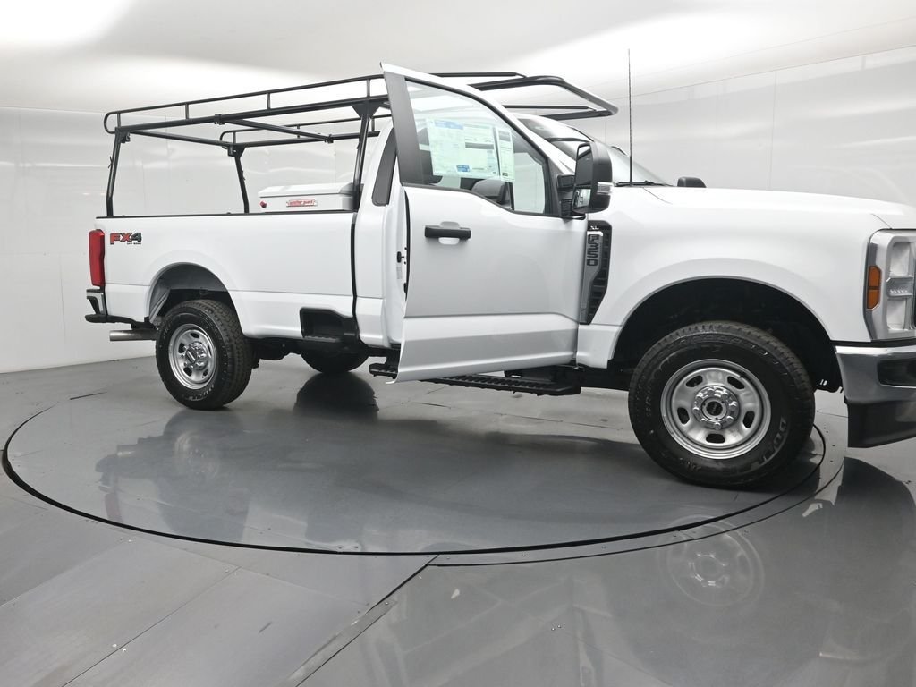 New 2026 Oxford White Ford XL image 24
