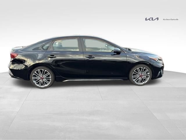 Used 2024 Aurora Black Kia GT image 9