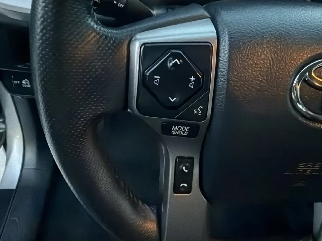 2017 Toyota Tacoma SR5 - Photo 16