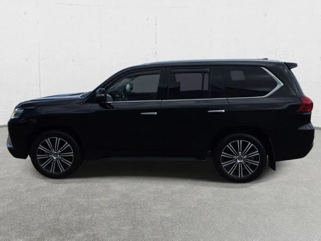 Used 2018 Onyx Black Lexus 570 image 8