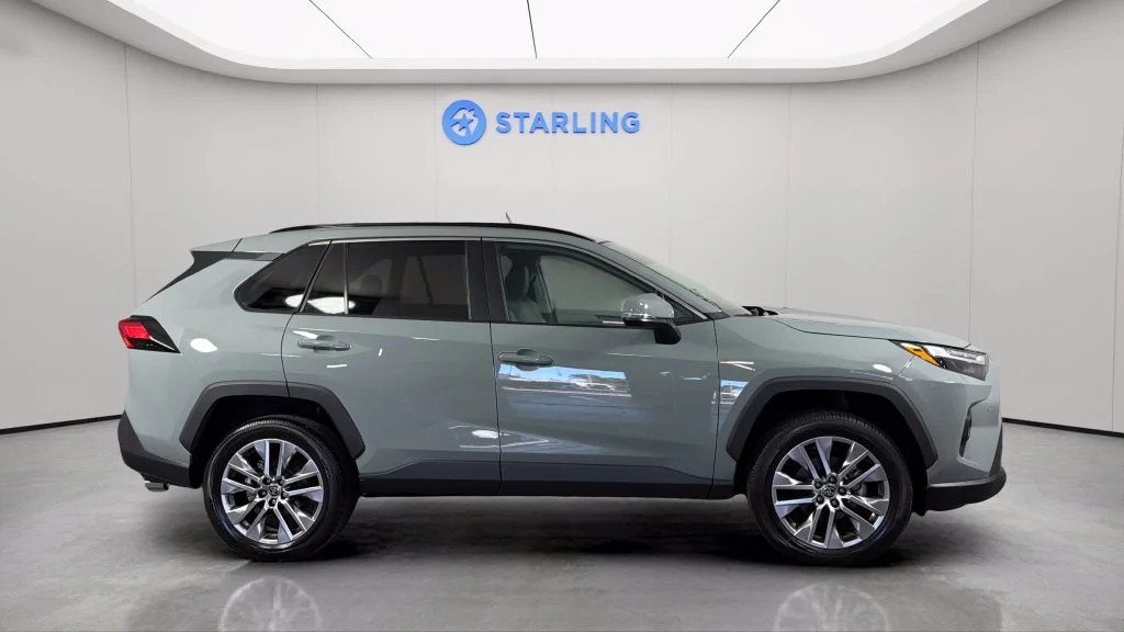 2023 Toyota RAV4 XLE Premium - Photo 12