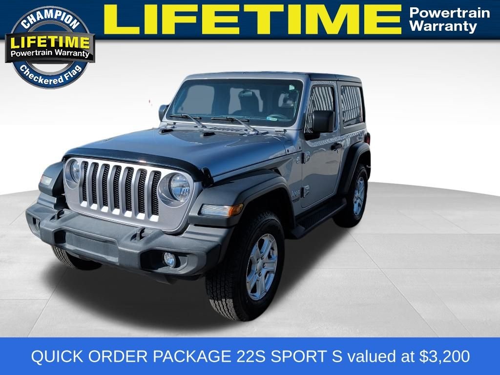 Used 2020 Silver Jeep Sport S image 1