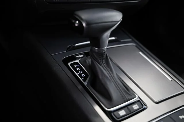 Used 2020 Himalayan Gray Genesis 3.8 image 41
