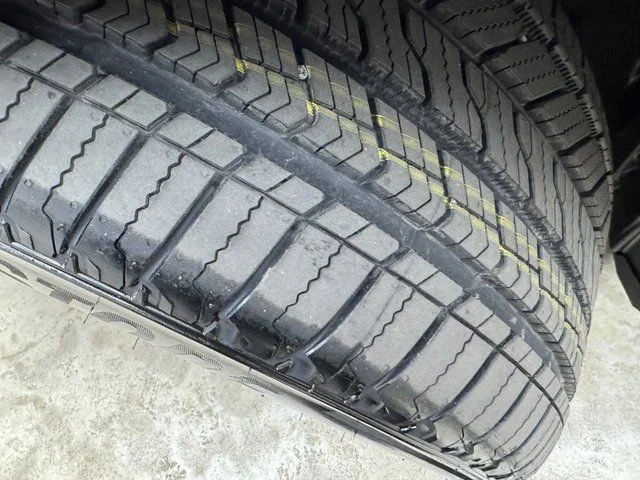 Used 2026 Gray BMW xDrive40i image 29