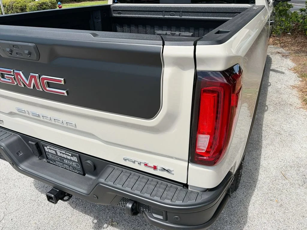 2026 GMC Sierra 1500 AT4X - Photo 35