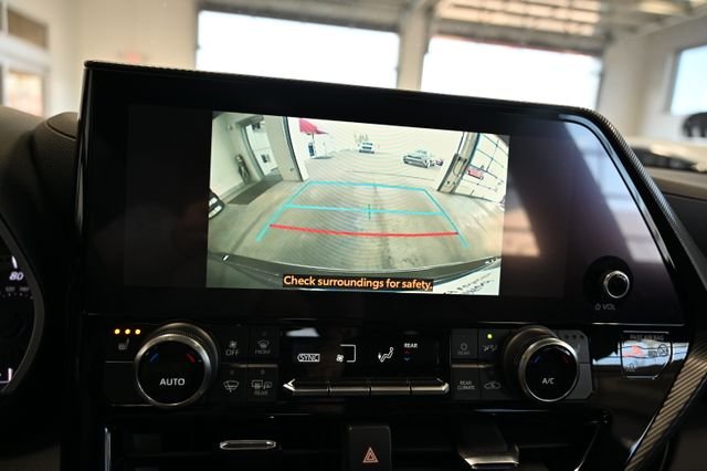 2023 Toyota Highlander XSE - Photo 17