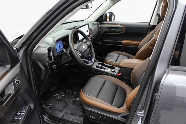 New 2026 Carbonized Gray Metallic Ford Outer Banks® image 20