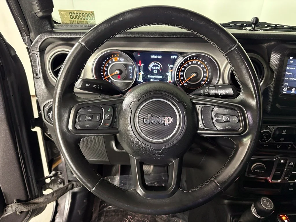 Used 2021 Gray Jeep Unlimited Willys image 17