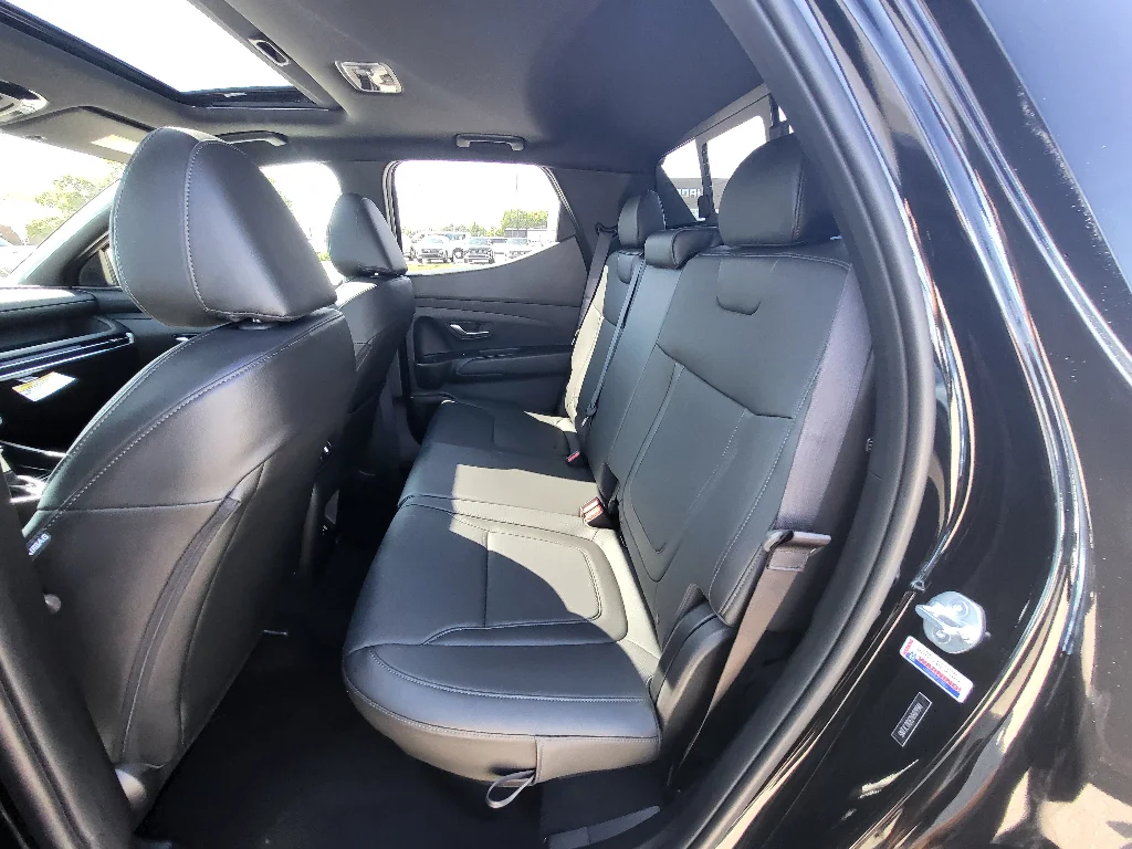 New 2027 Phantom Black Hyundai SEL Activity image 23
