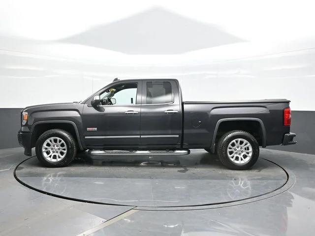 Used 2015 Silver GMC SLT image 4