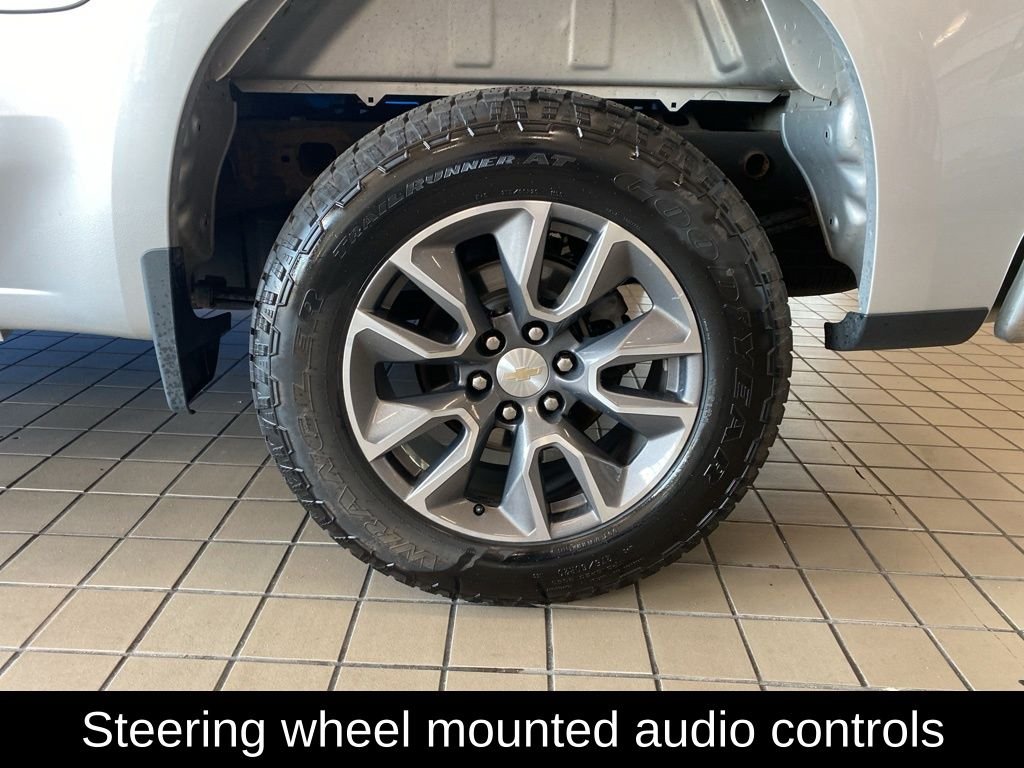 Used 2022 Silver Chevrolet LT image 21