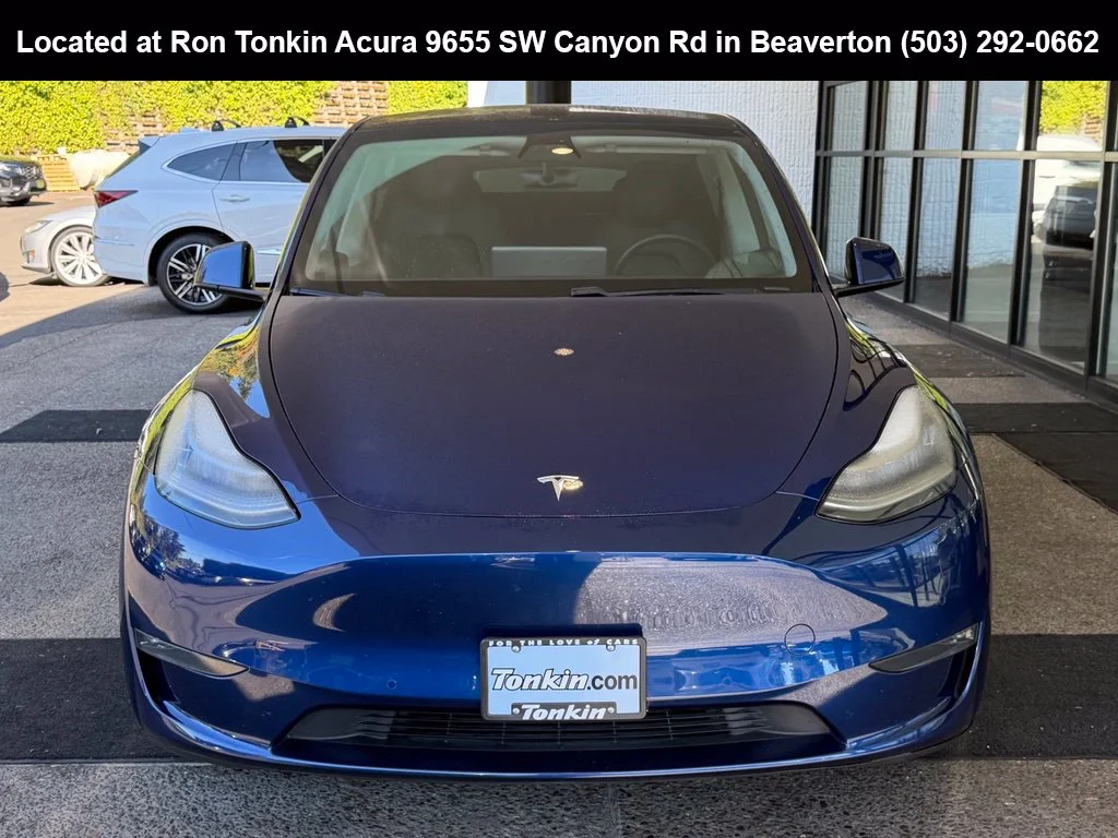 Used 2020 Deep Blue Metallic Tesla Long Range image 3