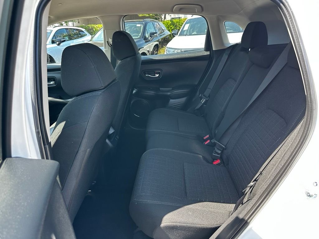 Used 2026  Honda LX image 19